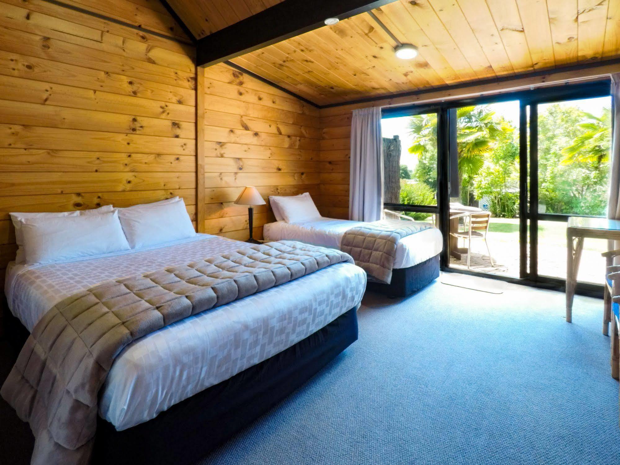 Homestead & Motel 4*